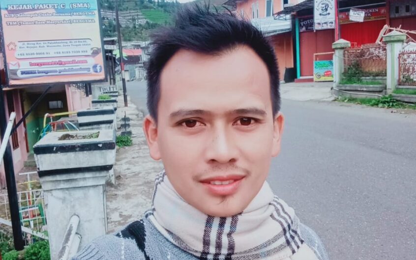 DALAM  RINDUKU